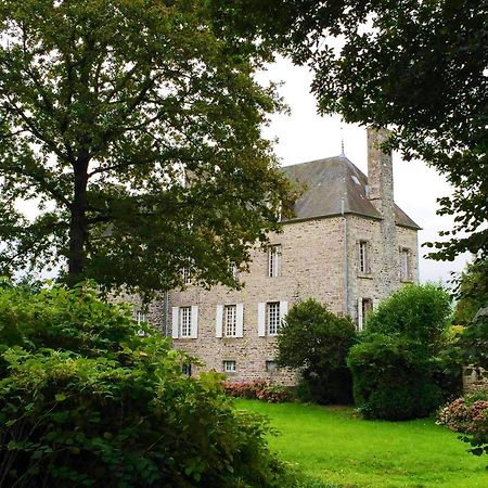 Le Chateau Isigny Un Joyau Cache Et Secret Pres Du Mont Saint-Michel En Normandie Aux Portes De La Bretagne Exterior photo